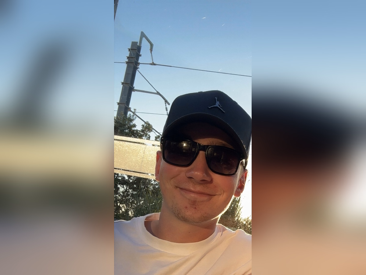 Preview 3 background
