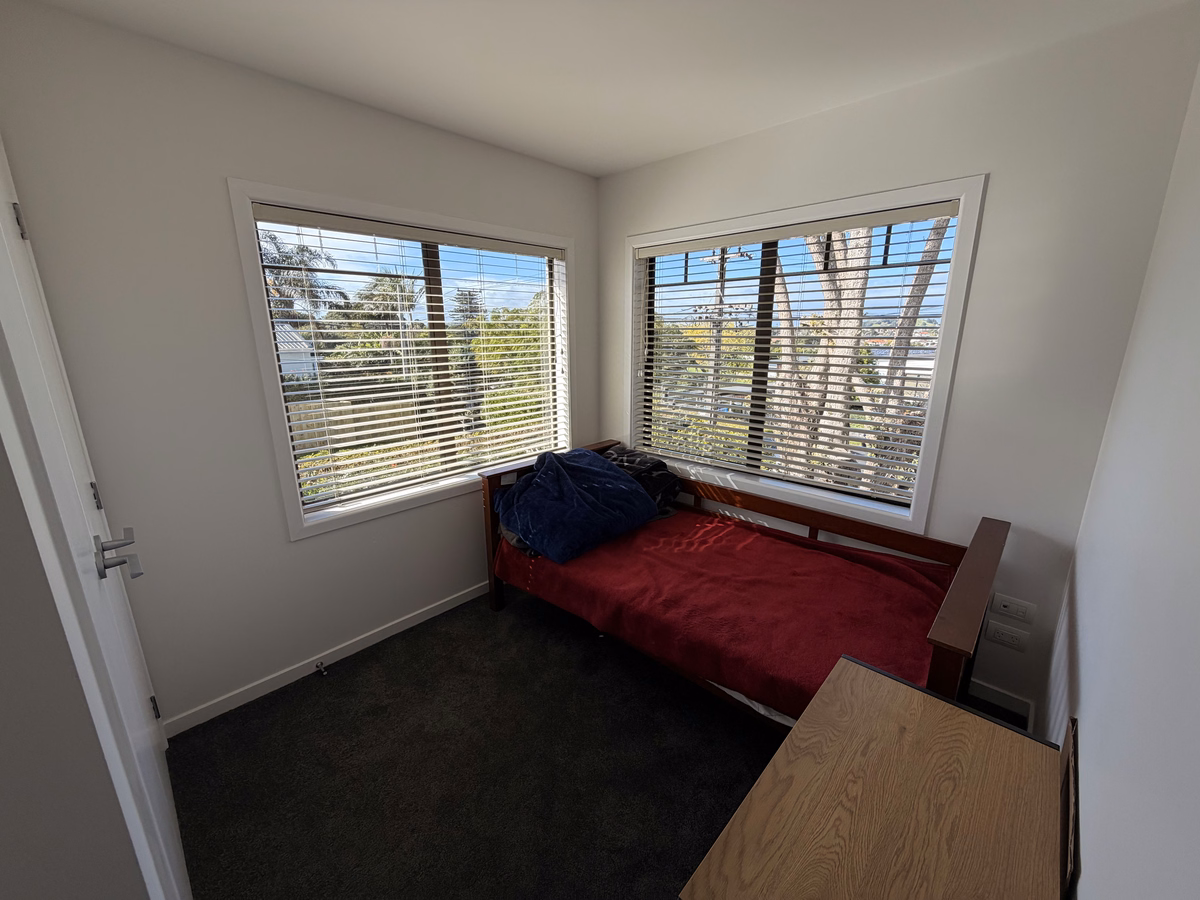 Property preview 2 background