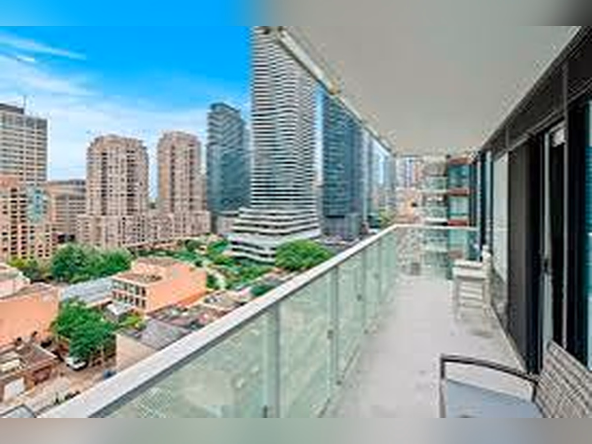 Property preview 3 background