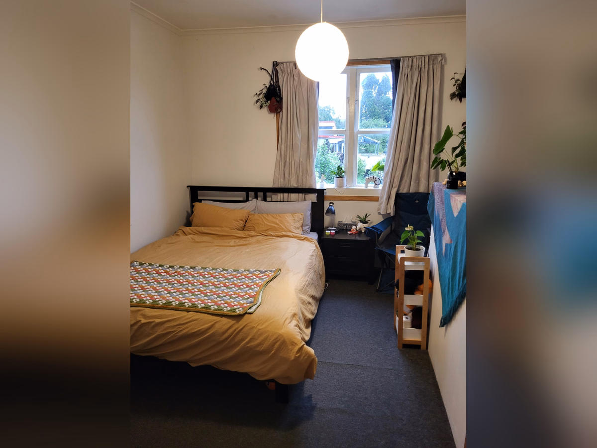 Property preview 3 background