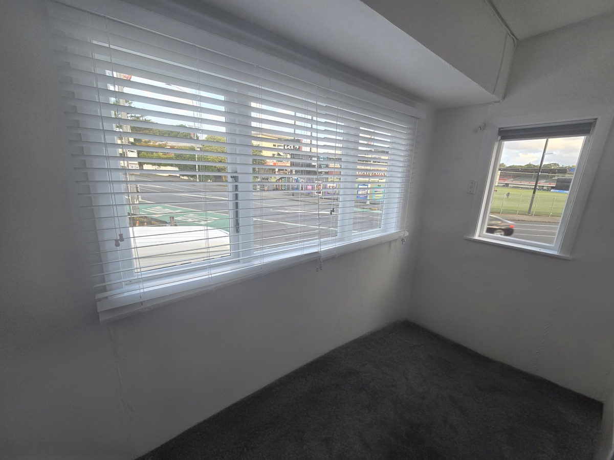 Room 1 – Mount Eden