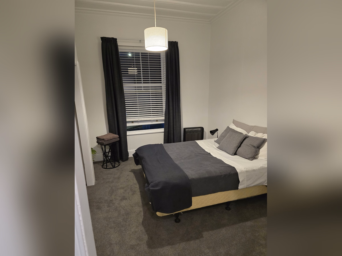 Room 1 – Mount Eden
