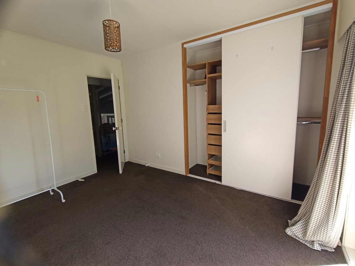 Property preview 3 background