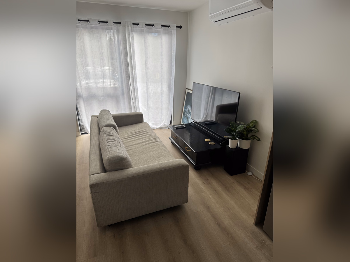 Living room – Henderson background