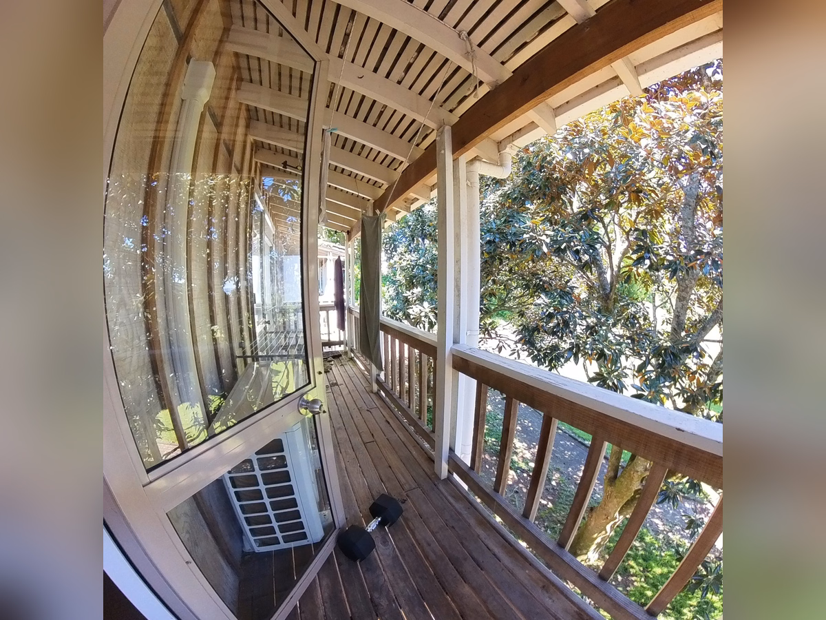 Balcony – Parnell