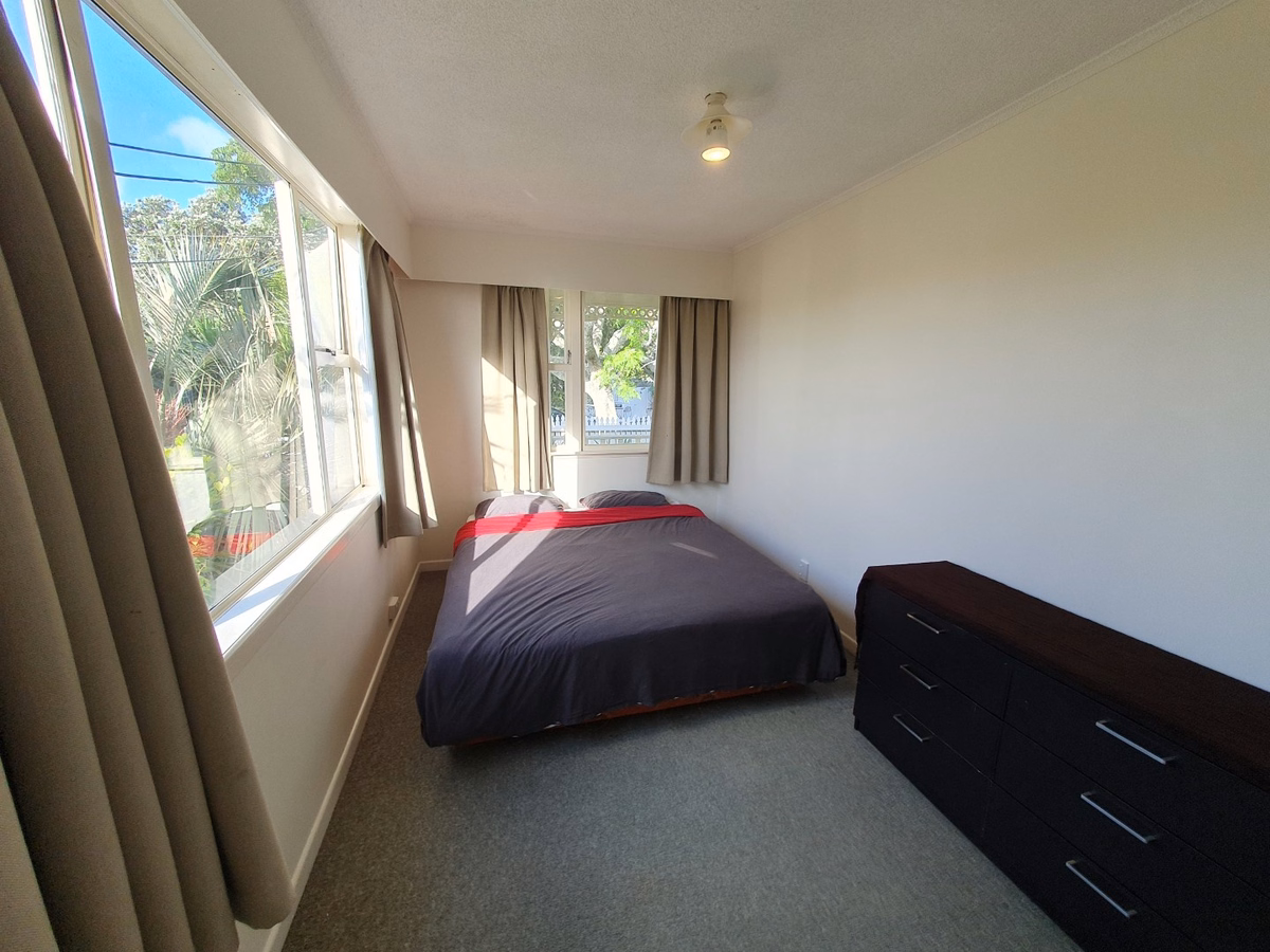 Property preview 3 background