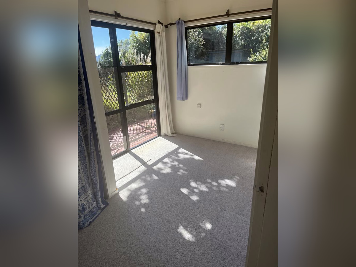 Property preview 4 background