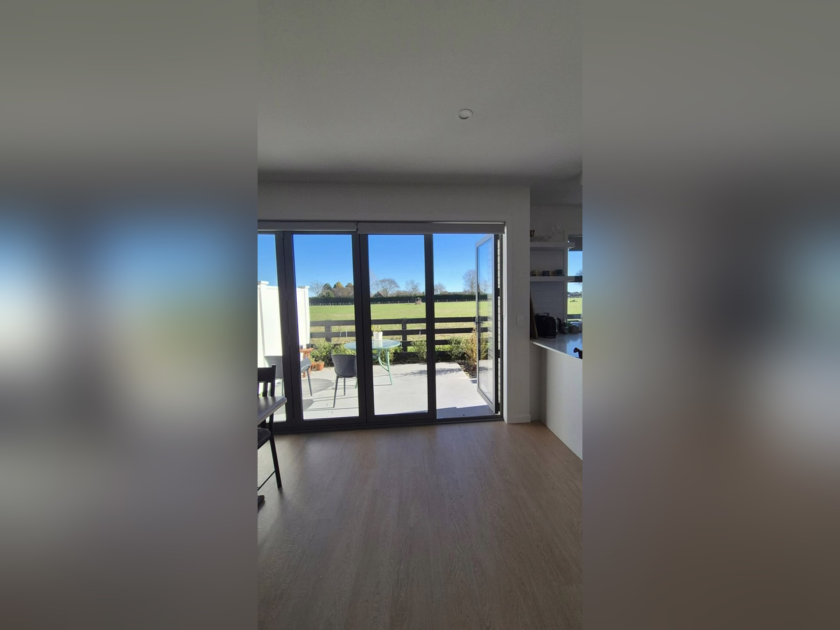 Property preview 5 background