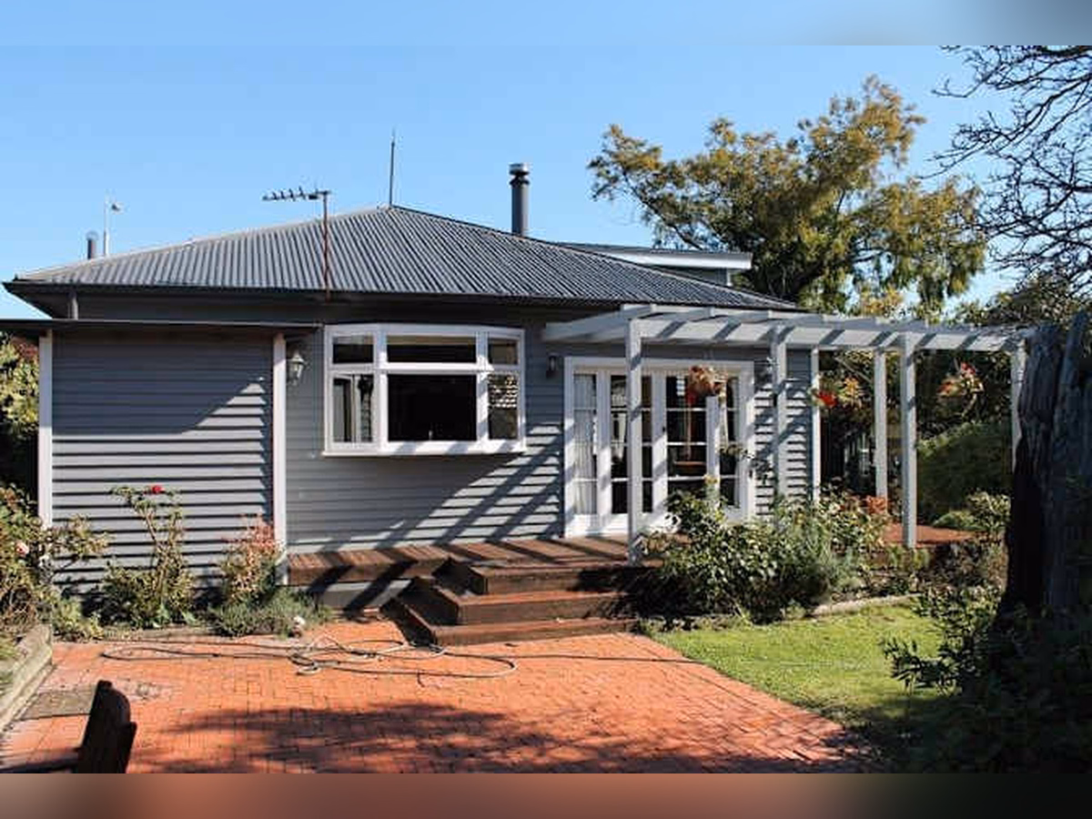 Property main background
