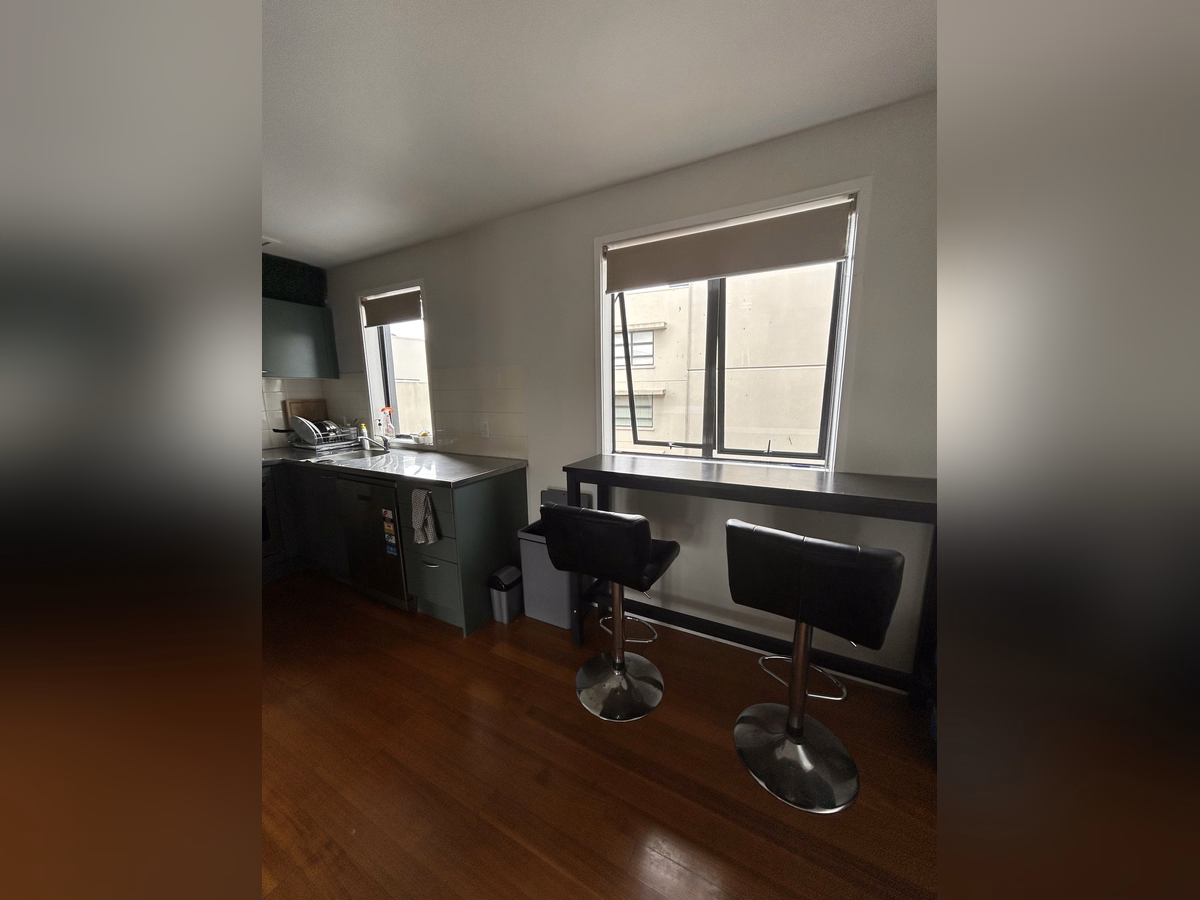 Property preview 3 background