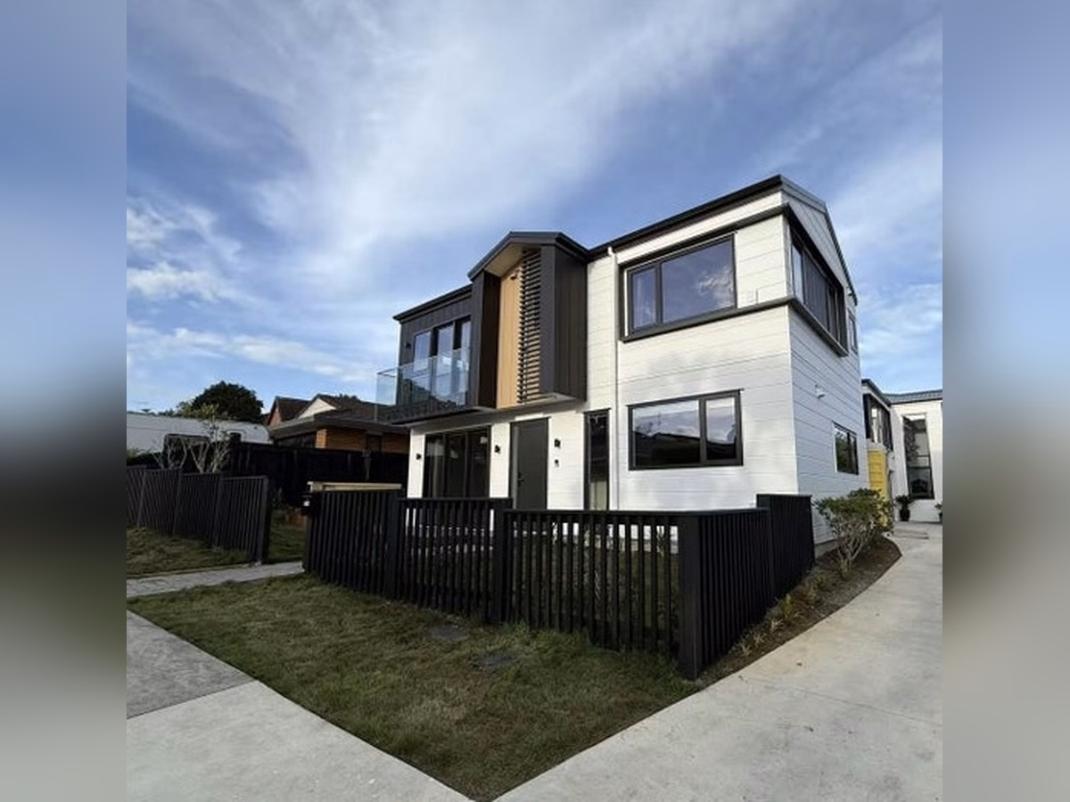 Property main background