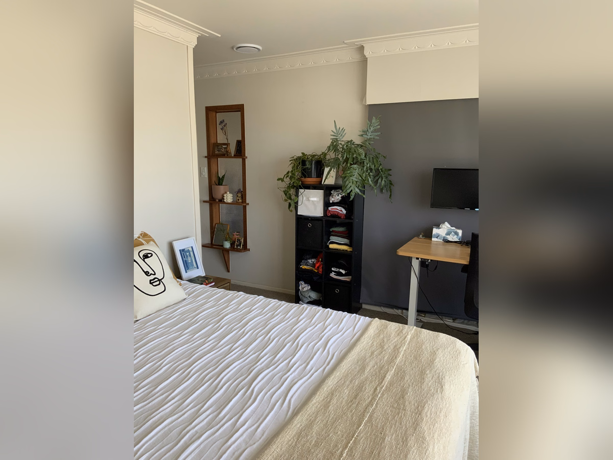 Property preview 2 background