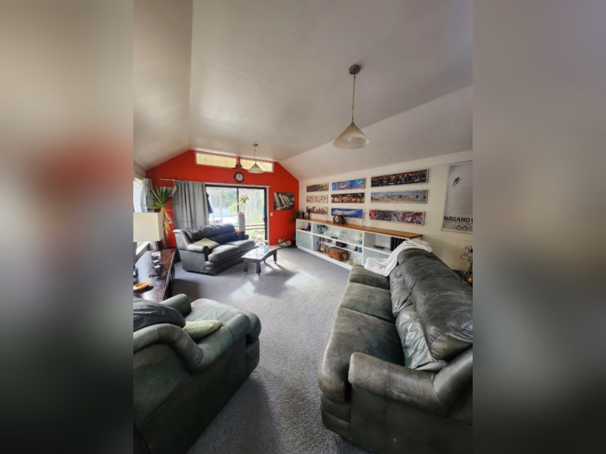 Property preview 2 background