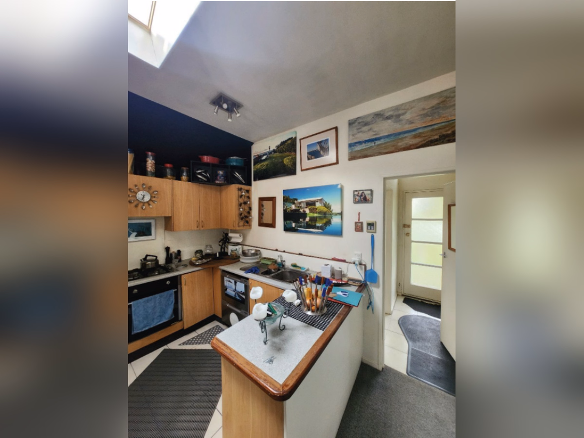 Property preview 4 background