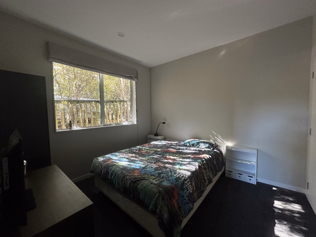 Property preview 2 background