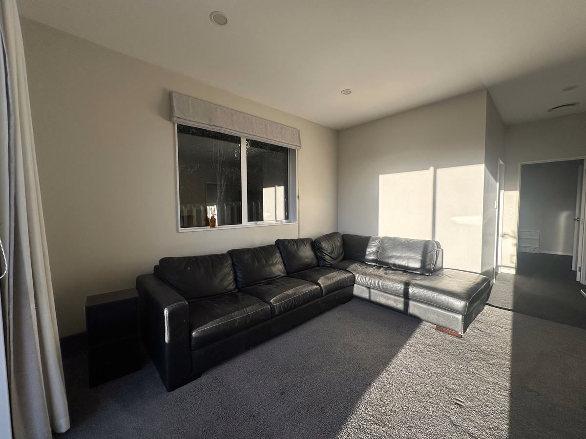 Property preview 5 background