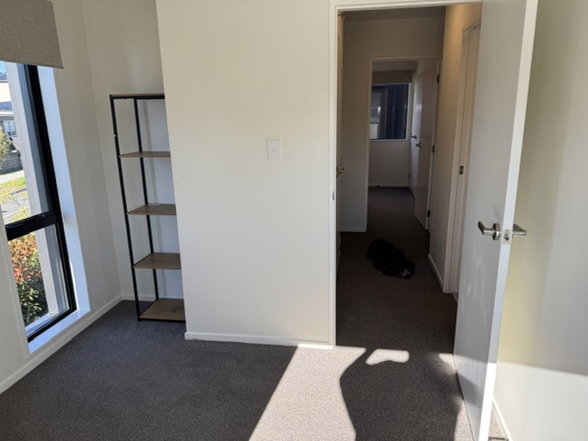 Property preview 5 background