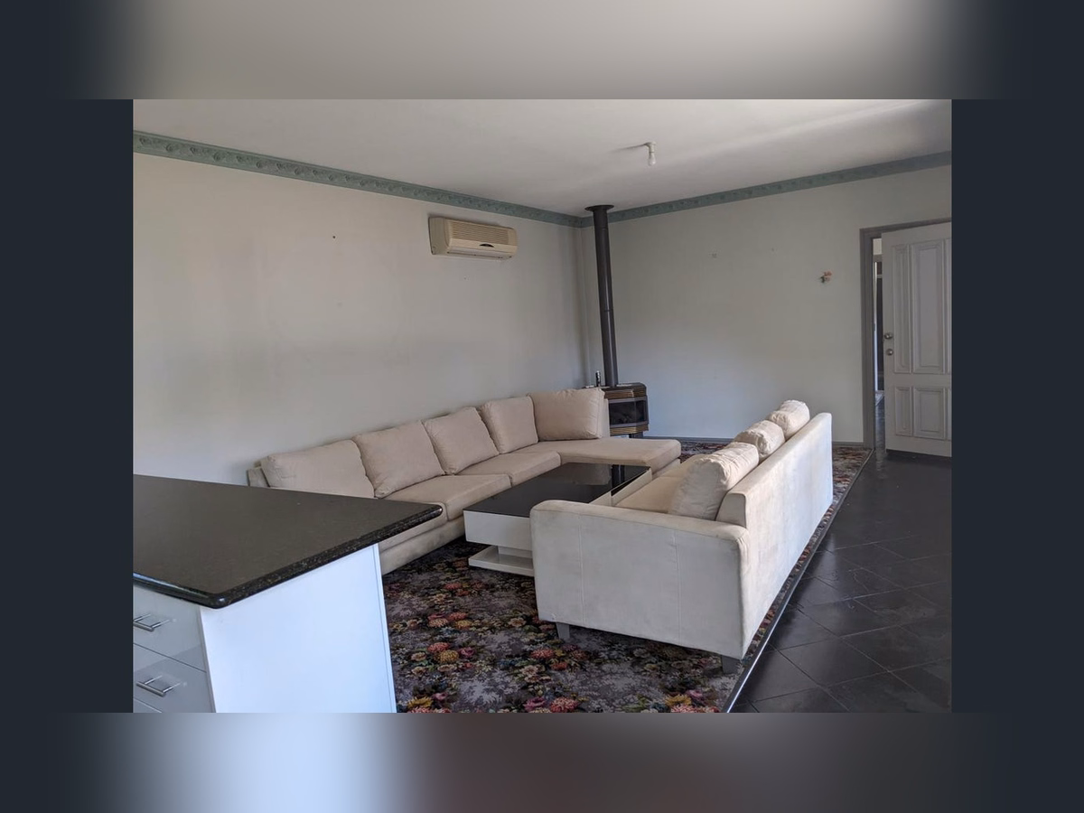 Property preview background
