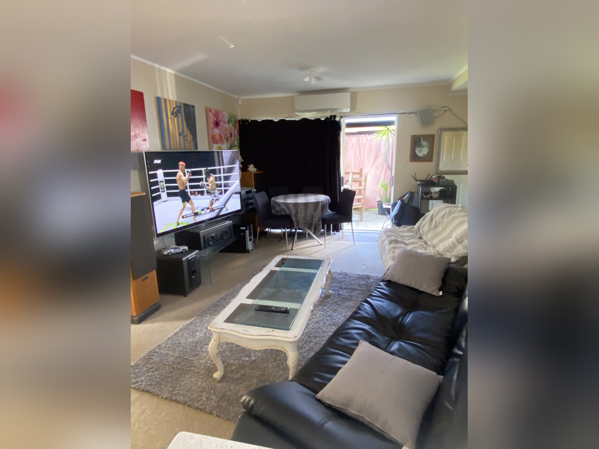 Property preview 3 background