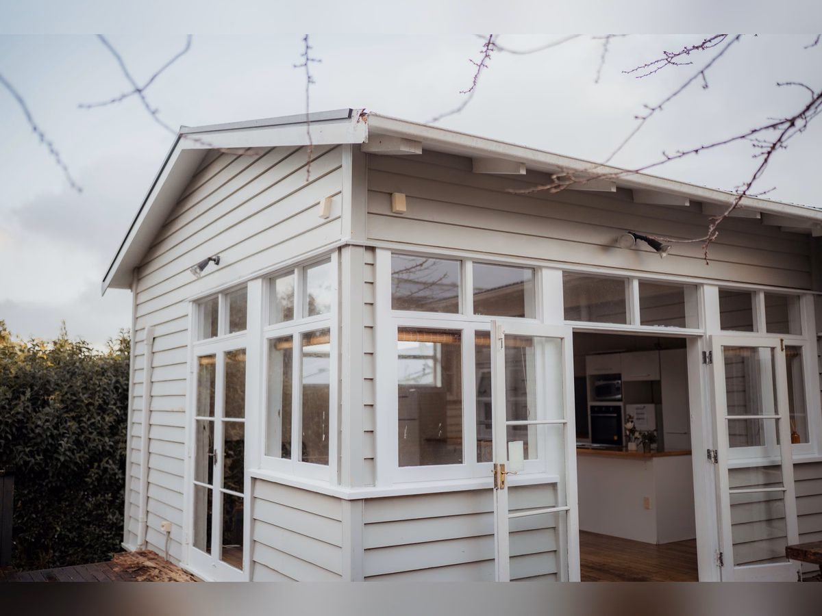 Exterior – Mount Eden
