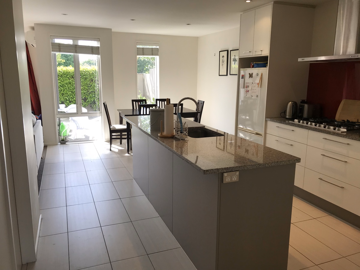 Kitchen – Hillmorton background