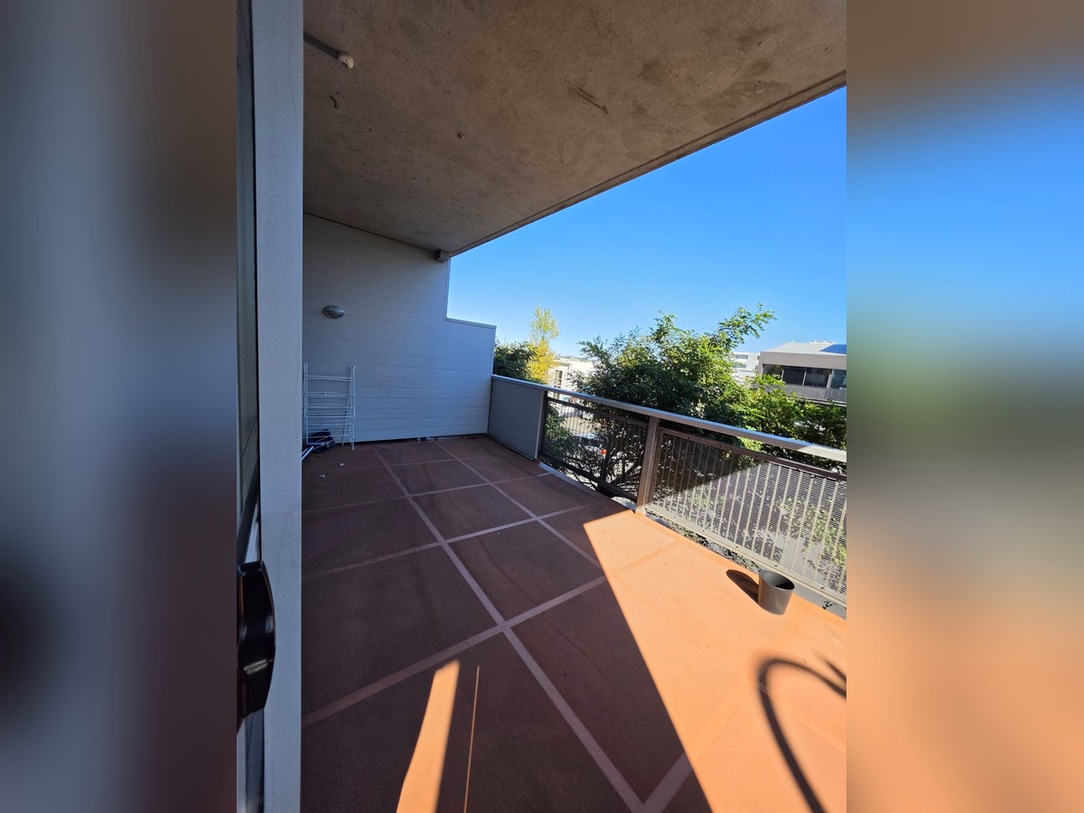 Balcony – Auckland CBD