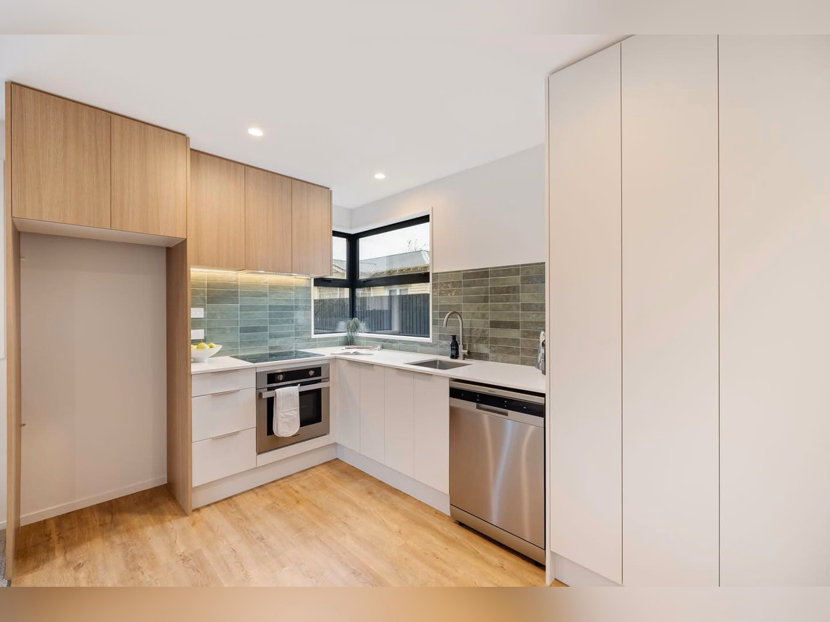 Property preview 2 background