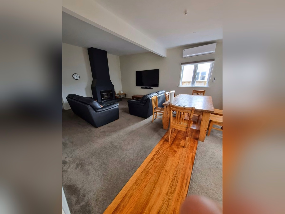 Property preview 3 background