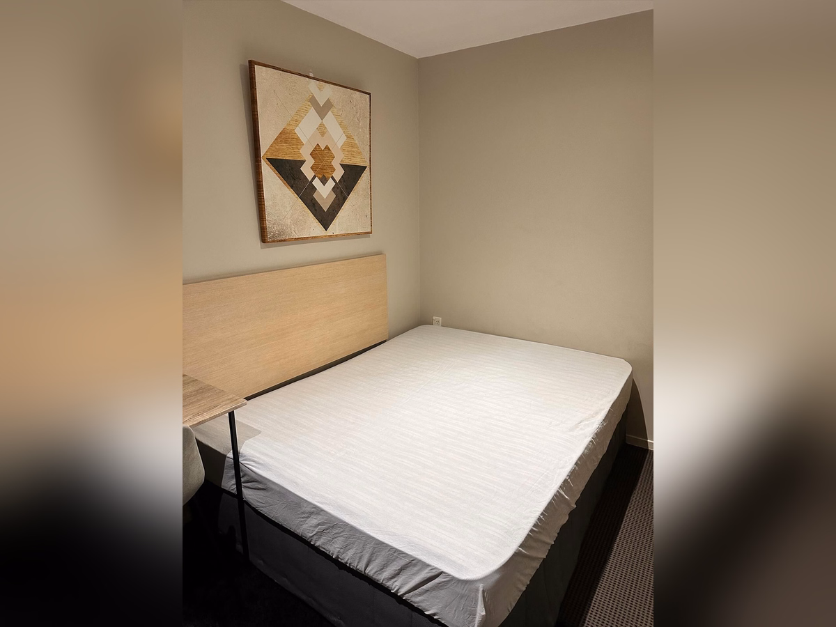 Property preview 2 background