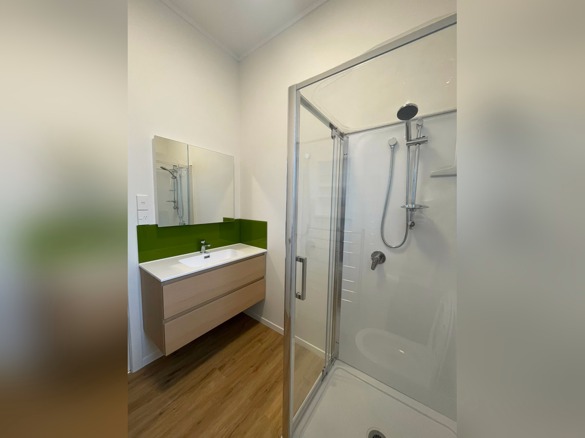 Ensuite – Grey Lynn