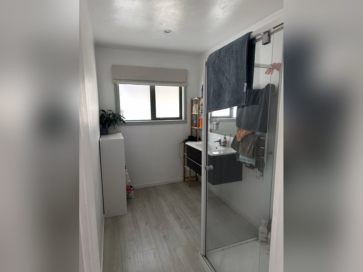 Property preview 4 background