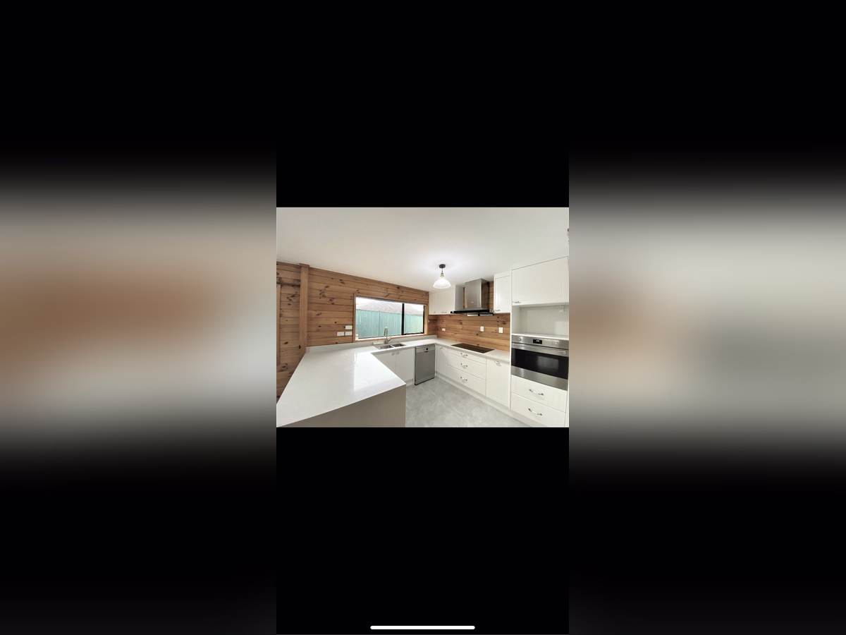Property preview 2 background