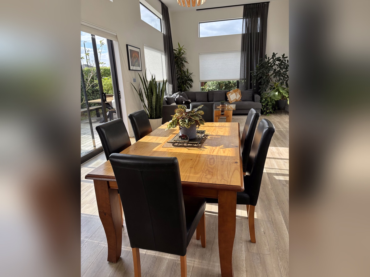 Property preview 4 background