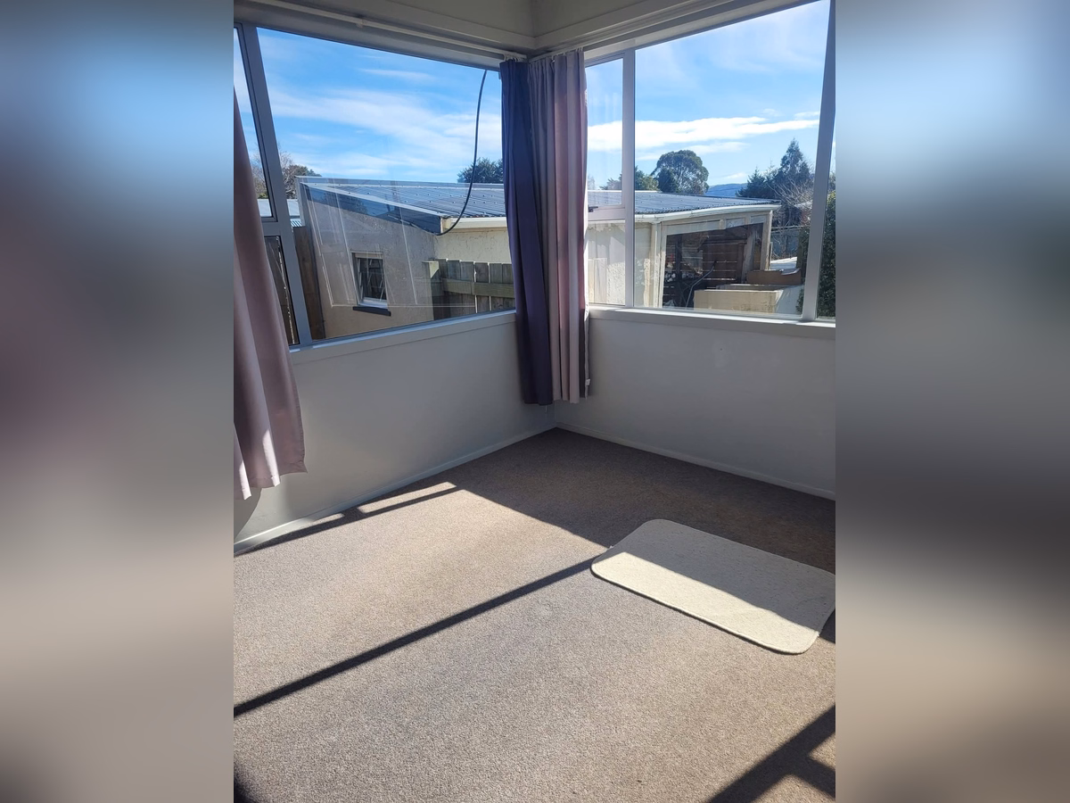 Property preview background