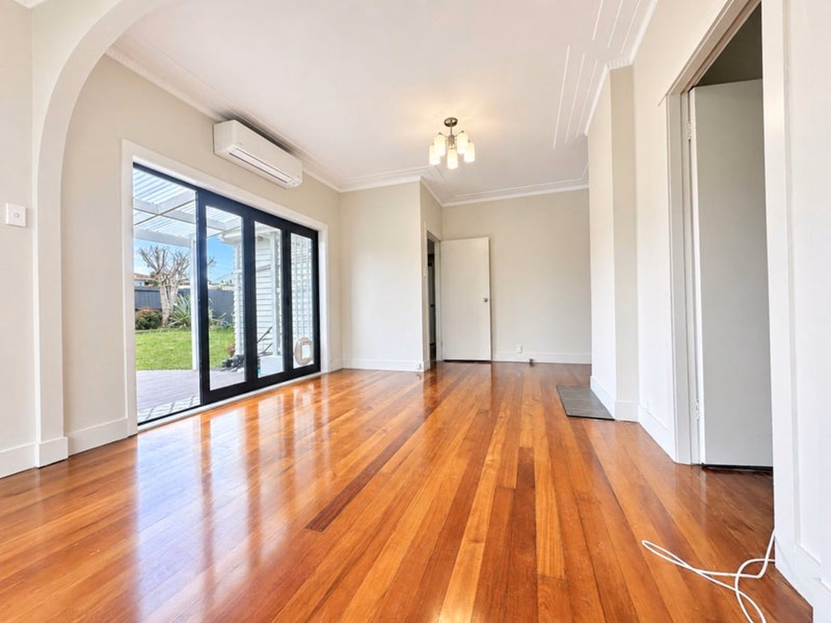 Property preview 2 background