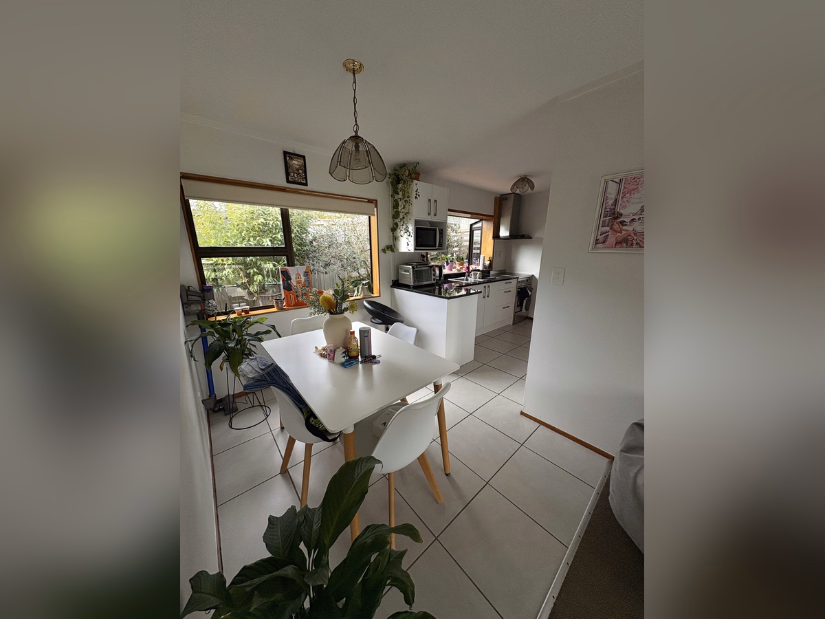 Property preview 5 background