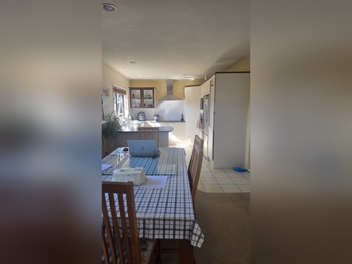 Property preview 5 background