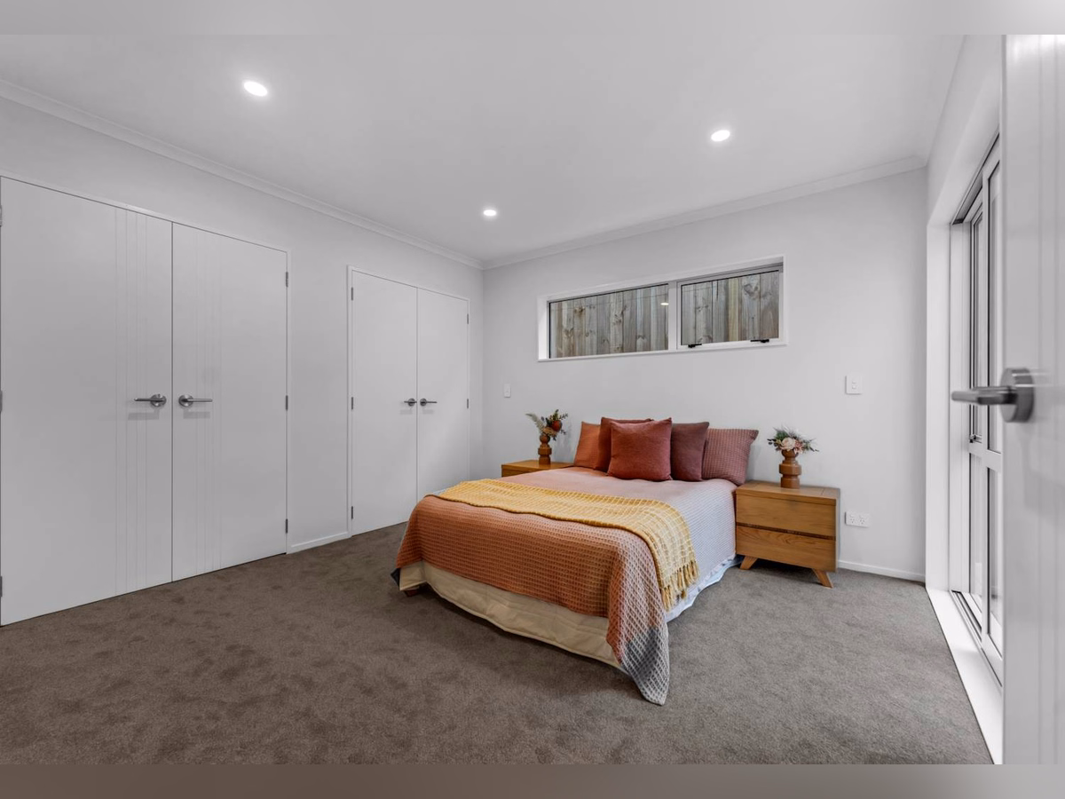 Property preview 2 background