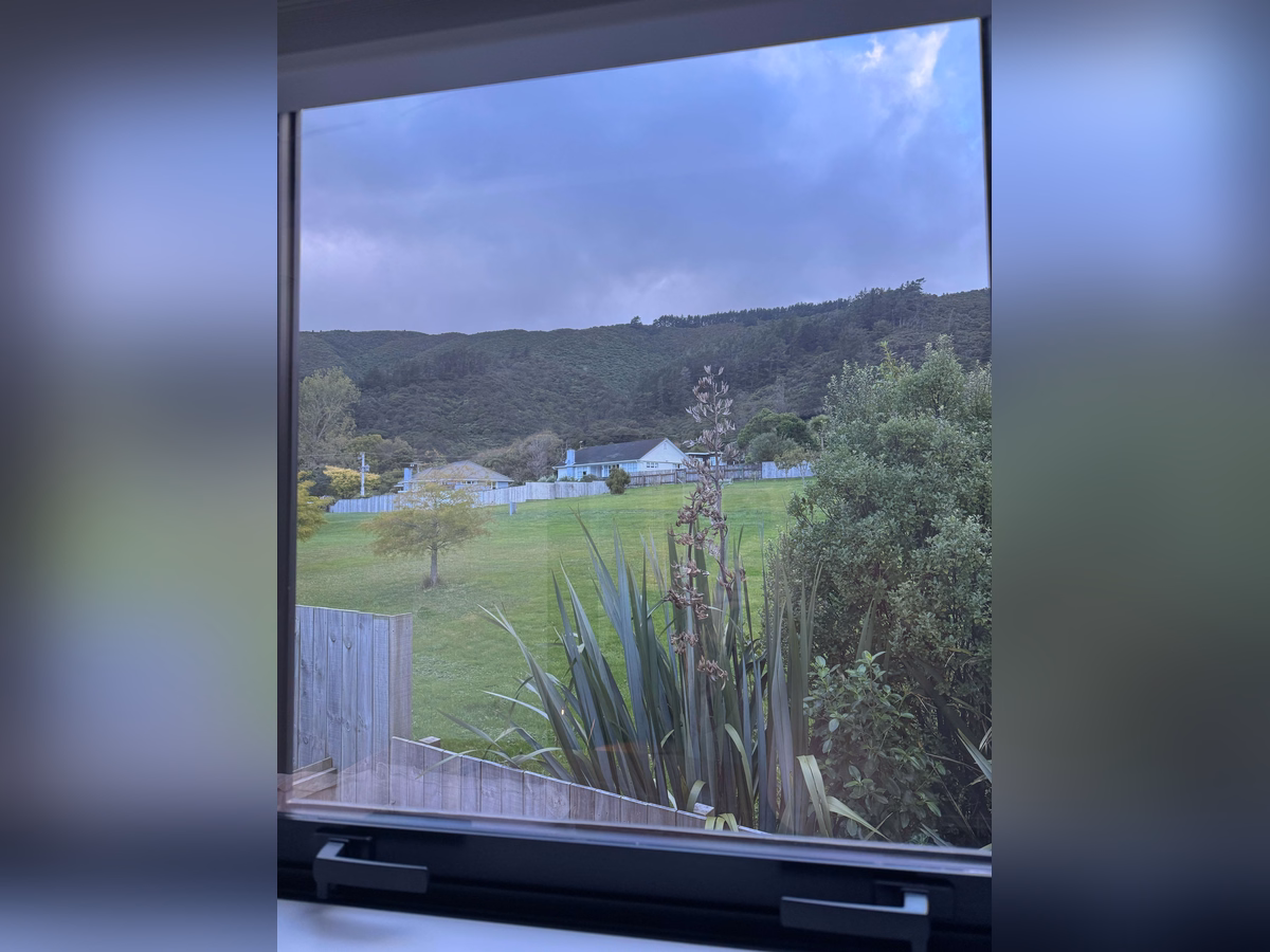 Property preview 3 background