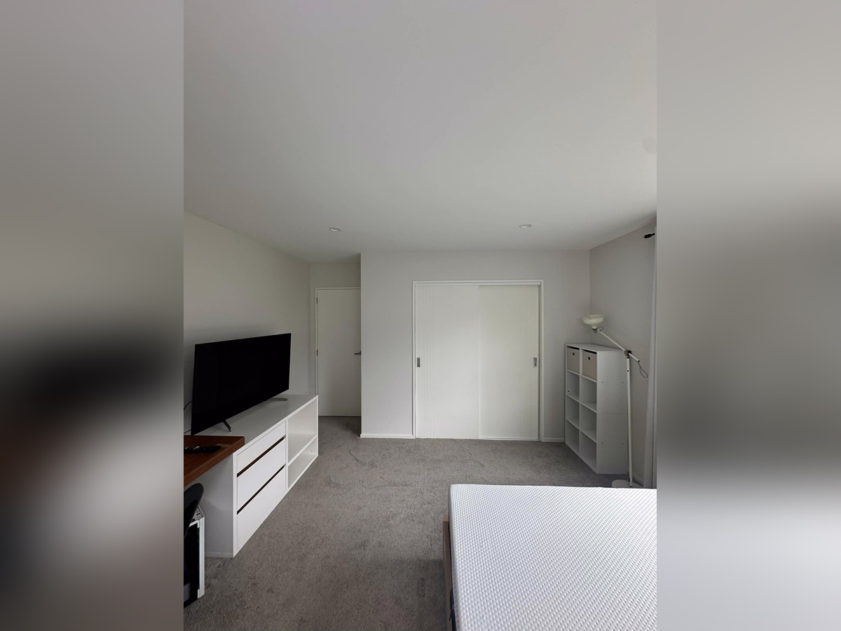 Property preview 2 background
