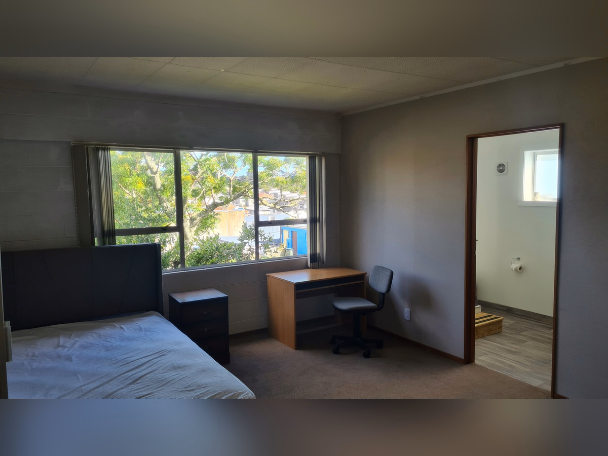 Property preview background