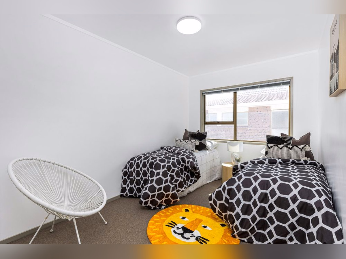 Property preview 4 background