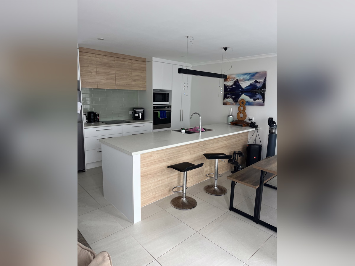 Property preview 2 background