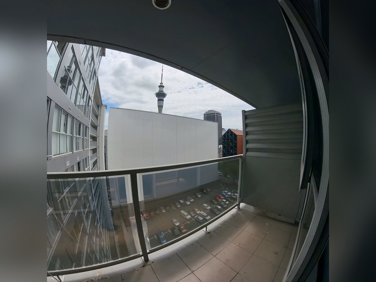 Balcony – Auckland CBD