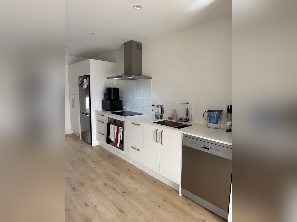 Property preview 5 background