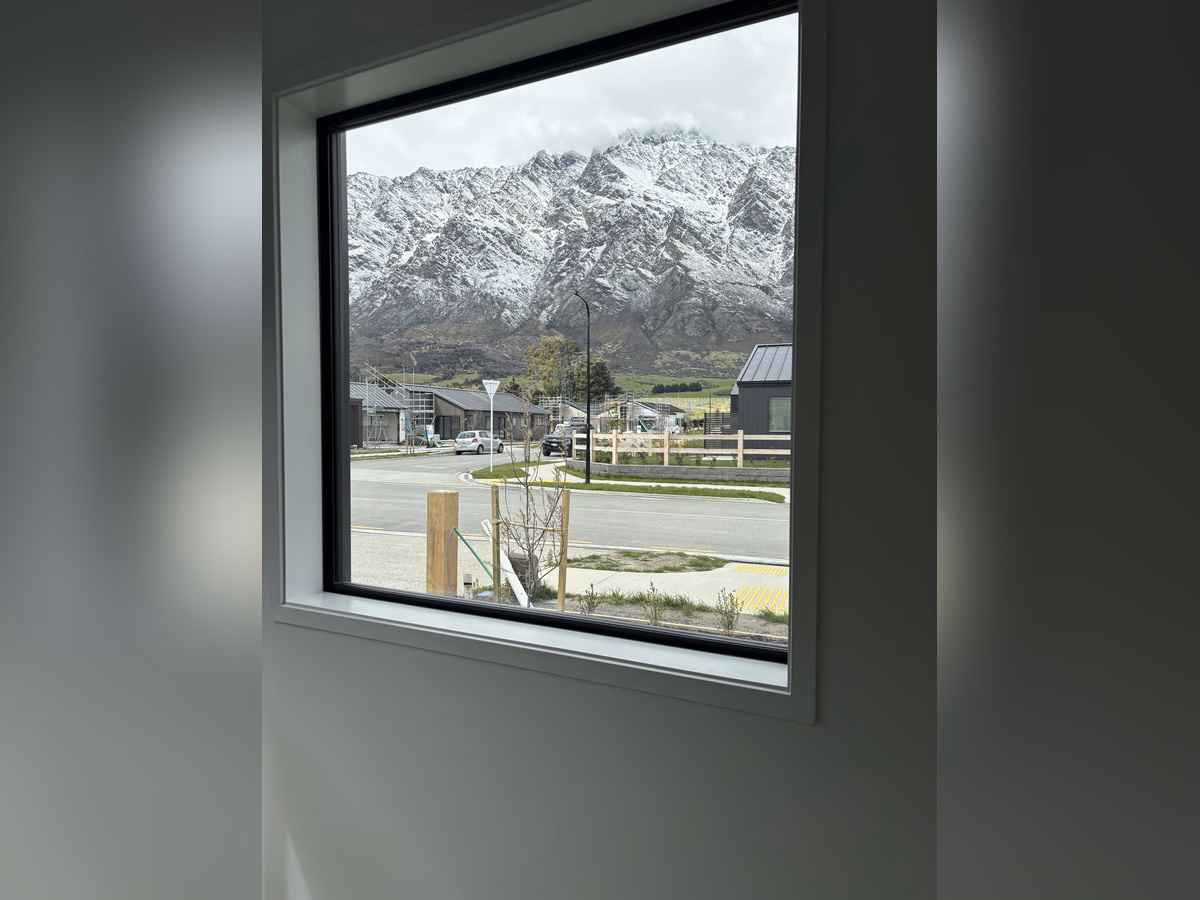 Room 1 – north, woolbrae