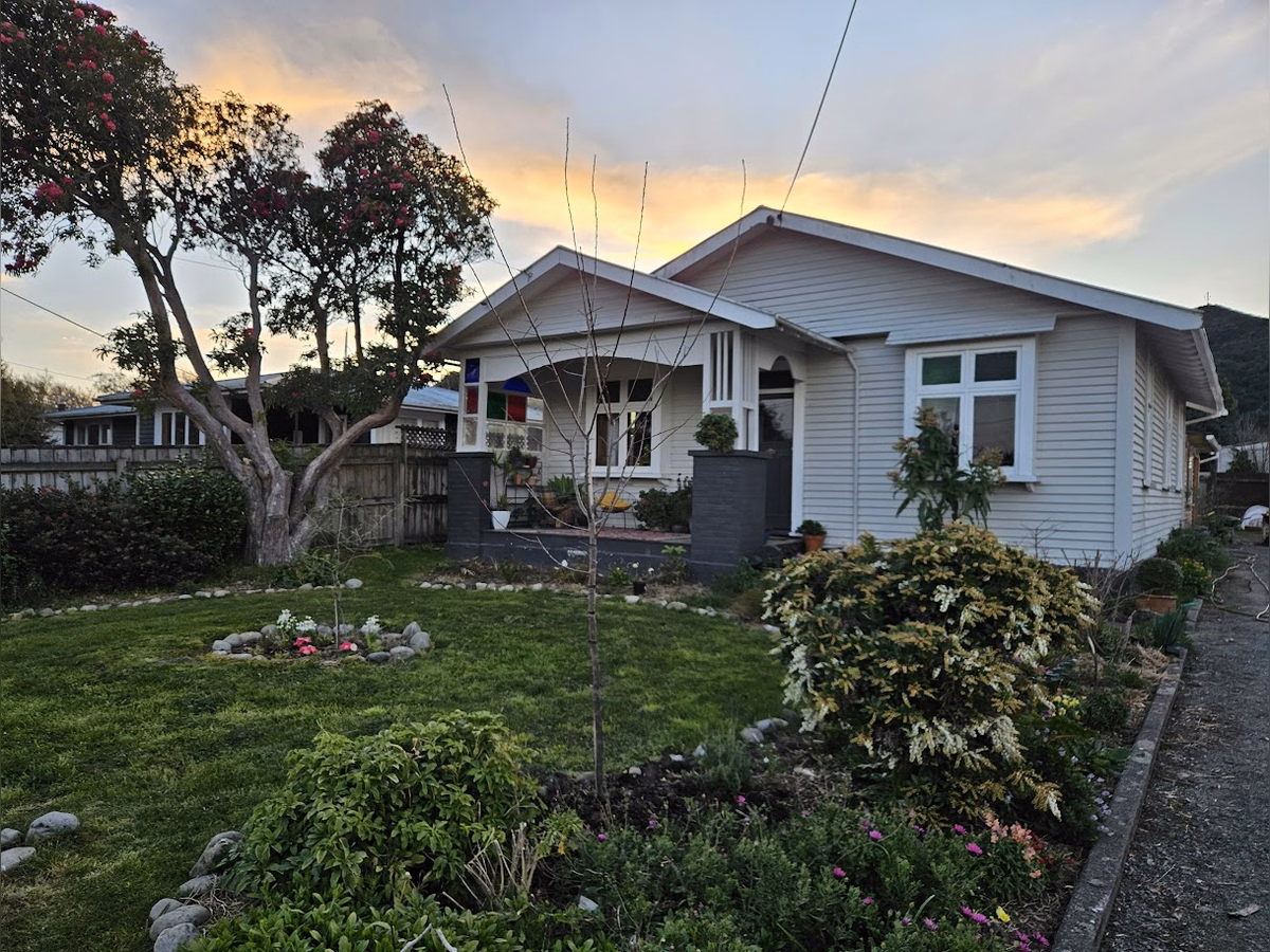 Property main background