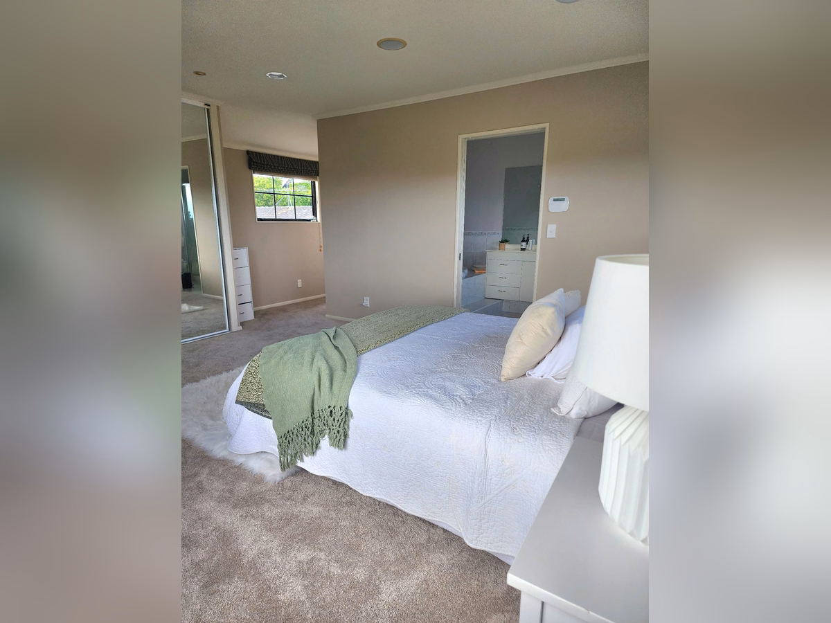 Property preview 3 background